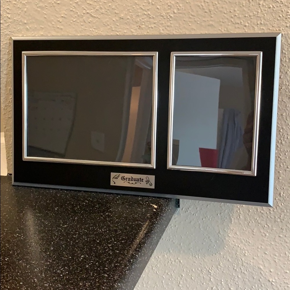 Graduation frame